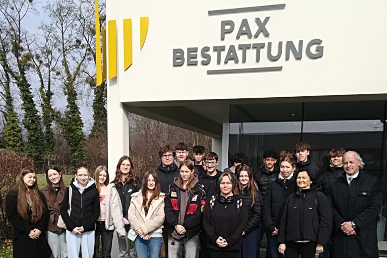 Von Allerheiligen bis Ostern –  ein Bogen zum Thema Endlichkeit und Bestattungskultur